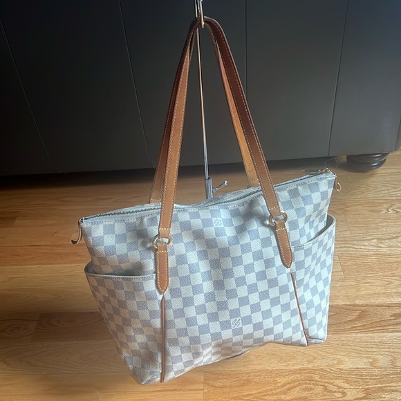 Authentic Louis Vuitton Totally Azure